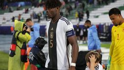 Il curioso caso Bisseck: abbandona la Germania e sceglie il Camerun, ma la mail è falsa