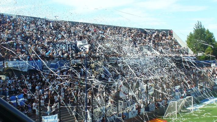 Argentina, il Quilmes deve ristrutturare lo stadio e chiede aiuto ai… tifosi - immagine 1