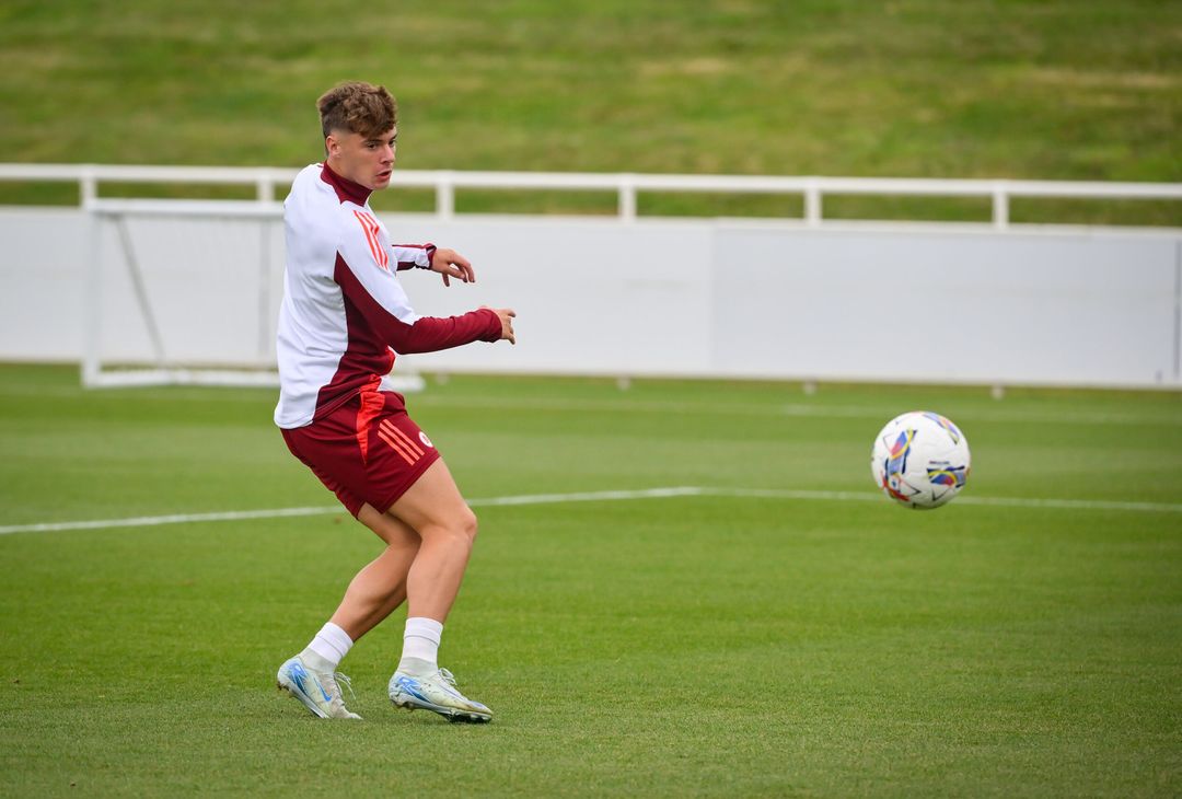 Roma, secondo giorno di allenamento in Inghilterra – FOTO GALLERY - immagine 8