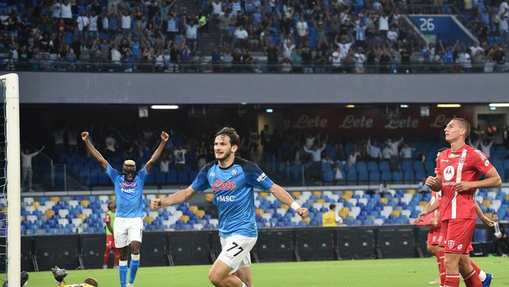 Napoli-Monza al Maradona, due anni fa iniziò la favola Kvara: dribbling e tiroaggiro - immagine 1