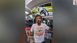 VIDEO / Valentino Rossi e la collezione di caschi: chicche pazzesche