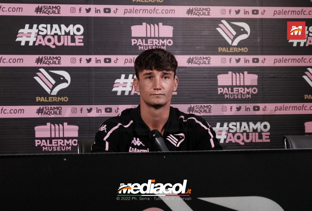 FOTO RITIRO PALERMO, la conferenza stampa di Samuele Damiani (Gallery) - immagine 21