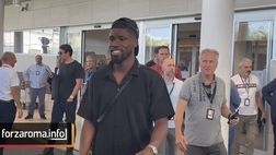 VIDEO – L’arrivo di Kevin Danso nella Capitale, ora visite mediche e firma