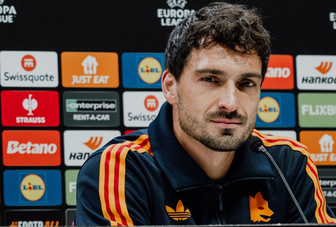 Tottenham-Roma, la conferenza stampa di Ranieri e Hummels – FOTO GALLERY - immagine 19