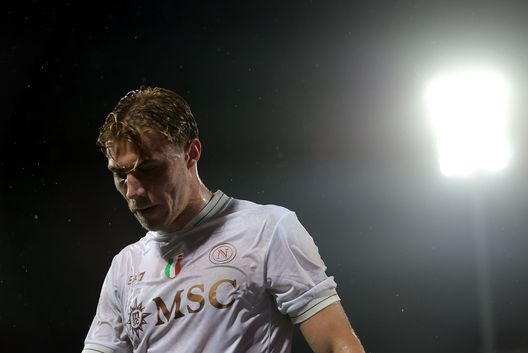 FLORENCE, ITALY - SEPTEMBER 13: Rasmus Hojlund of SSC Napoli reacts during the Serie A match between ACF Fiorentina and SSC Napoli at Artemio Franchi on September 13, 2025 in Florence, Italy. (Photo by Gabriele Maltinti/Getty Images)