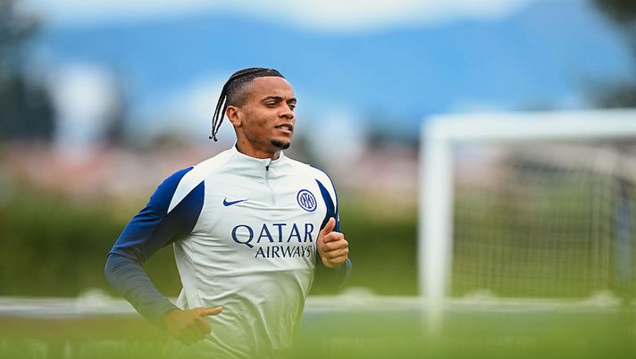 Chivu: “Akanji valore aggiunto, già pronto per giocare. Doveva venire all’Inter già prima” - immagine 1