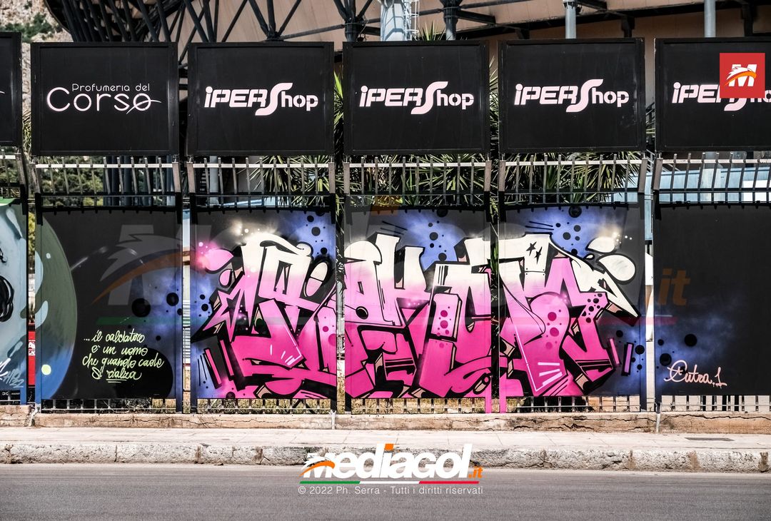 FOTO: I nuovi murales dello stadio ‘Renzo Barbera’ di Palermo (Gallery) - immagine 13