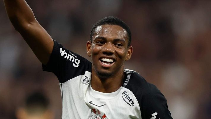 Calciomercato, il Milan potrebbe rivolgersi alla FIFA per prendere André: la situazione