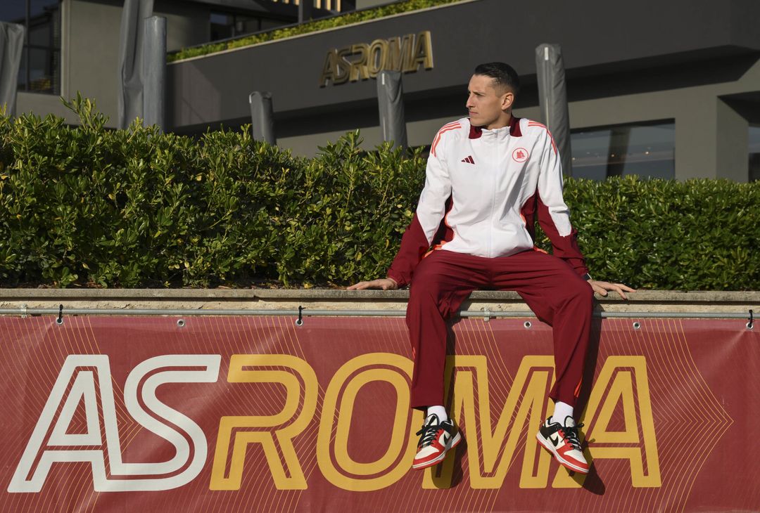 Roma, i primi scatti di Gollini a Trigoria dopo l’annuncio – FOTO GALLERY - immagine 5