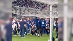 VIDEO / Thuram, schiaffo al figlio Marcus durante il coro anti-Juve