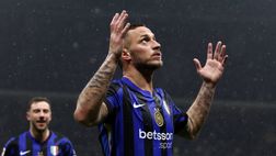 Arnautovic entra, segna ed esce al 77′: un problema fisico dietro al cambio in Inter-Fiorentina