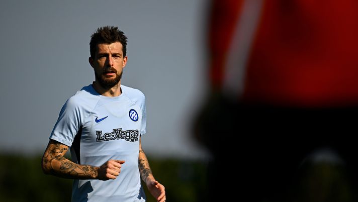 Sky – Acerbi, operazione lunedì per tornare da Inzaghi a luglio - immagine 1