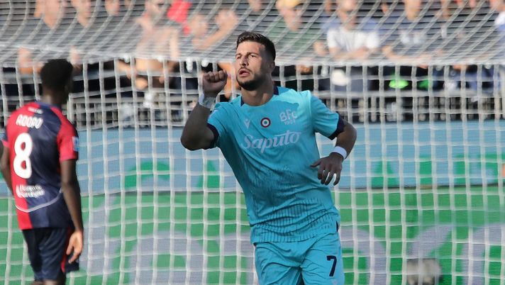 Nicolò Schira: “Il Bologna ha rifiutato un’offerta colossale per Orsolini, pronto il rinnovo” - immagine 1