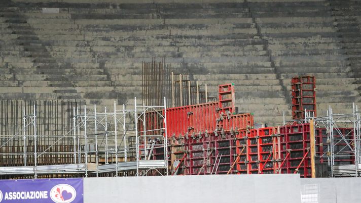 GERMOGLI PH: 13 SETTEMBRE 2025 FIRENZE STADIO ARTEMIO FRANCHI SERIE A FIORENTINA VS NAPOLI NELLA FOTO LAVORI CANTIERE CURVA FIESOLE Franchi, entra Cimolai: ma i ritardi restano e la Fiesole salta il centenario - immagine 1