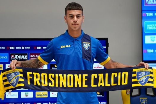 Frosinone, presentati i nuovi acquisti Cheddira e Barrenechea: “Qui per crescere”- immagine 4
