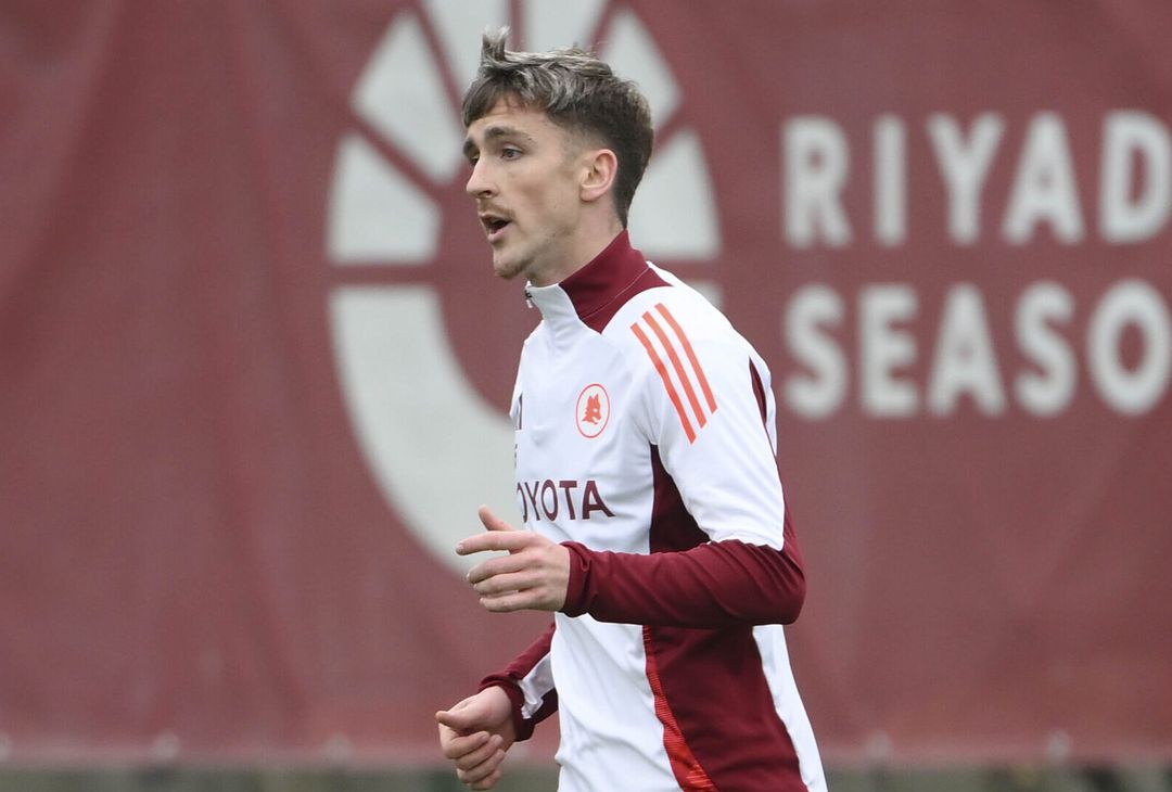 Roma, meno due giorni dal Napoli: Dybala parzialmente in gruppo – FOTO GALLERY - immagine 38