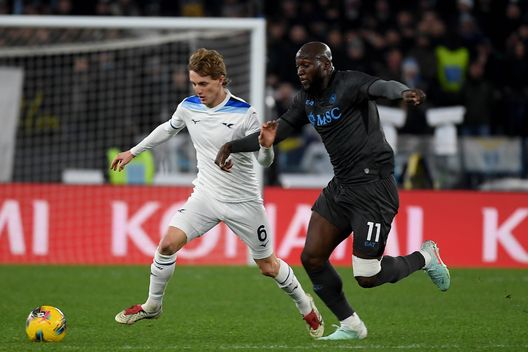 ROME, ITALY - FEBRUARY 15: NicolòRovella of SS Lazio compete for the ball with Romelu Lukaku of Napoli during the Serie A match between SS Lazio and Napoli at Stadio Olimpico on February 15, 2025 in Rome, Italy. (Photo by Marco Rosi - SS Lazio/Getty Images)