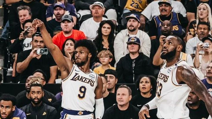 Instagram @kingjames  NBA, la famiglia James scrive la storia: LeBron in campo con il figlio Bronny - immagine 1