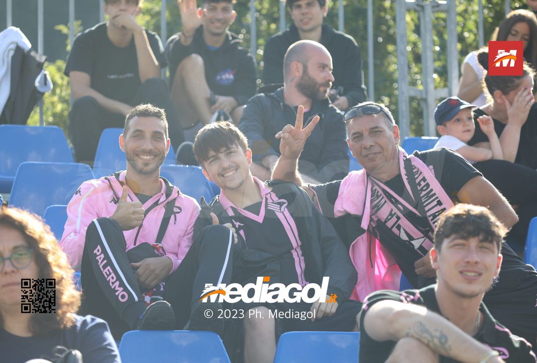 FOTOTIFO Gli scatti dei tifosi presenti per Palermo-Legnago 1-1 - immagine 25