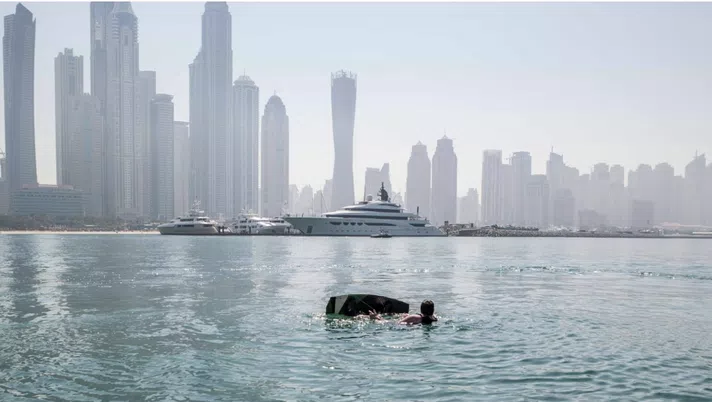 Avventure in barca a vela negli Emirati Arabi e in Italia - immagine 1
