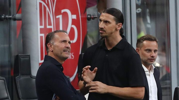 Zlatan Ibrahimovic (consulente RedBird per AC Milan) con il proprietario dei rossoneri, Gerry Cardinale | Milan News (Getty Images) Fallimento Milan, Ibrahimovic scortato lascia San Siro: Cardinale lo segue a ruota