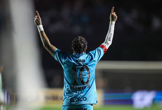 Neymar esulta dopo il primo gol segnato contro la Juventude, al MorumBIS Stadium di Sao Paulo. (Foto di Alexandre Schneider/Getty Images)