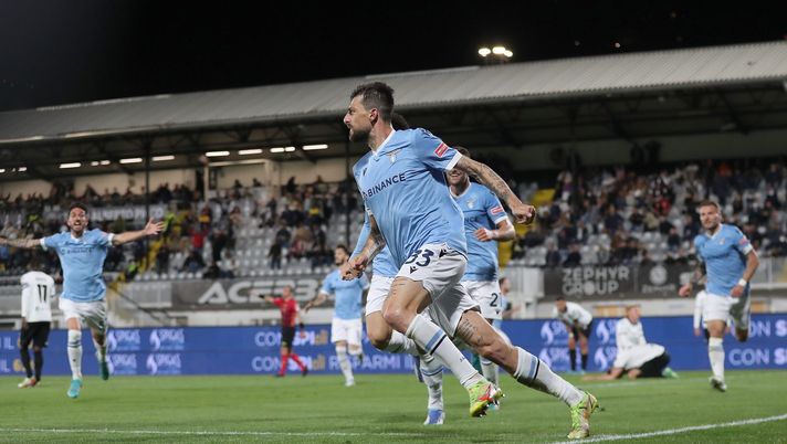 Arbitri, sospesi Pairetto e Nasca: errore sul gol decisivo di Acerbi in Spezia-Lazio - immagine 1