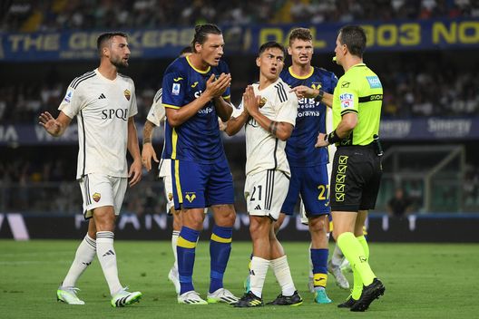 Getty Images) Rui Patricio sbaglia, Aouar non basta: la Roma cade a Verona 2-1. Ansia Dybala- immagine 2