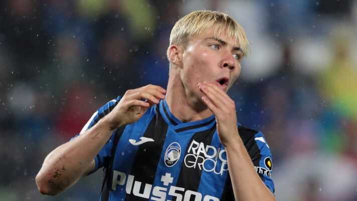 INFO SOS – Hojlund vuole il Man United: il club alza l’offerta all’Atalanta, le cifre - immagine 1