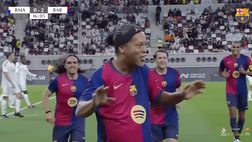 VIDEO / Ronaldinho, classe infinita! Che gol su punizione contro le leggende del Real