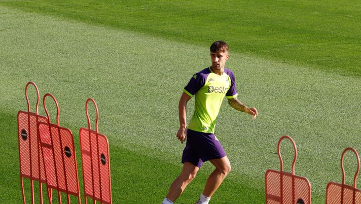 GERMOGLI PH: 15 LUGLIO 2025 BAGNO A RIPOLI VIOLA PARK ALLENAMENTO FIORENTINA RITIRO NELLA FOTO VITI Viti Viola Park