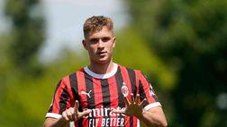 Scotti: “Un onore indossare la maglia del Milan. Il paragone con Inzaghi …”
