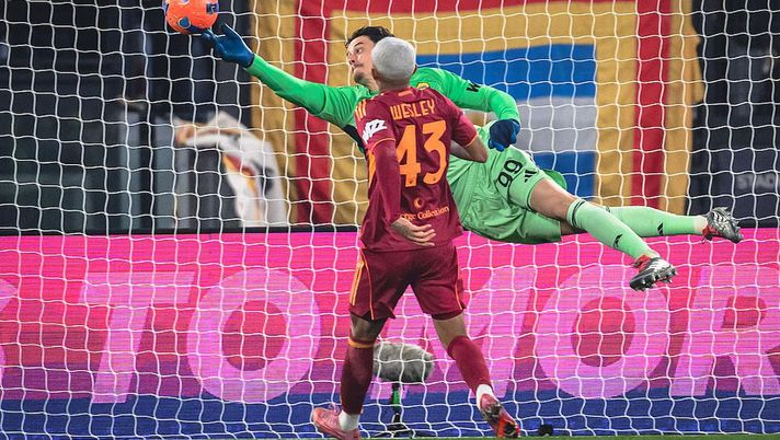 Getty Images Serie A, la Roma batte il Como 1-0 ed è a tre punti dall’Inter - immagine 1