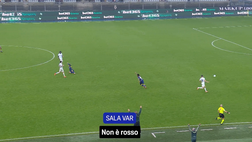 Giallo a Bisseck, l’audio VAR. Assistente: “È ultimo, va in porta”. Lissone: “Giallo perché…”