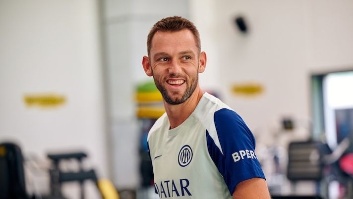 Moretto: “Inter, scelta fatta per De Vrij a fine stagione. Già a gennaio il difensore…” - immagine 1