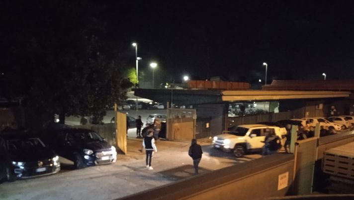 Derby di futsal fra Avellino e Napoli: fumogeni, bombe carta e un arresto - immagine 1