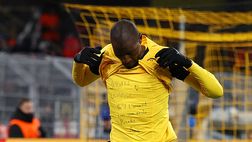 Borussia Dortmund-Atalanta, Guirassy segna e mostra una maglia speciale