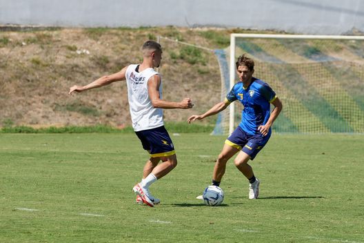 Frosinone, che sorpresa! Totti e Pancaro presenti all’allenamento odierno- immagine 2