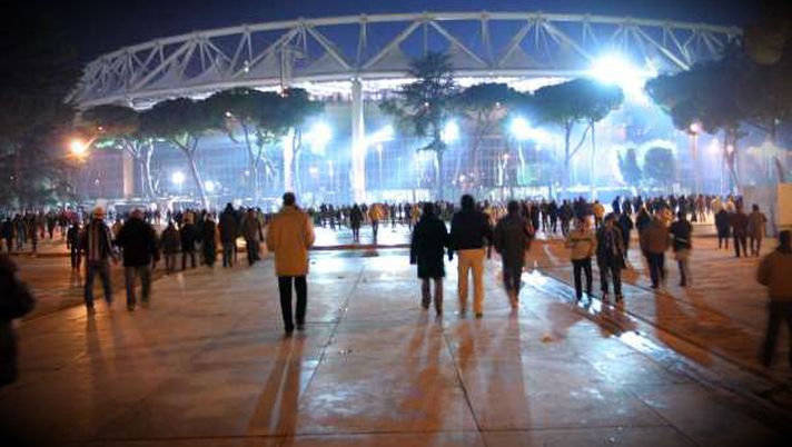Caro-biglietti Lazio e code on-line Roma: verso il sold out, è già derby Caro-biglietti Lazio e code on-line Roma: verso il sold out, è già derby - immagine 1