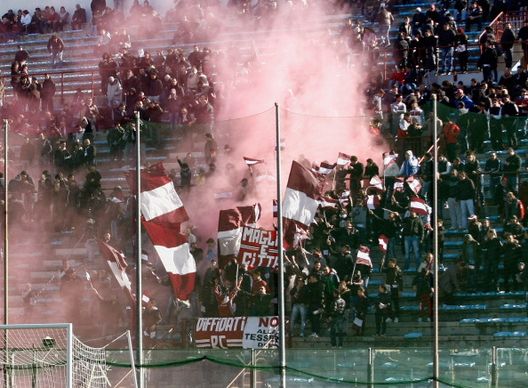 Reggina tifosi (Getty Images)reggi Tifosi in curva a Reggio