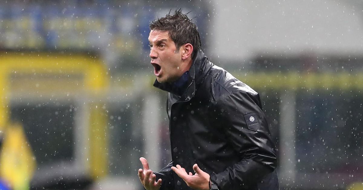 Pistocchi risponde ad un tifoso sulla gestione di Chivu: “Lo sto dicendo da questa estate”