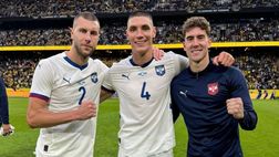 FOTO – Buona prestazione per Milenkovic con la Serbia ed esulta con… Vlahovic!