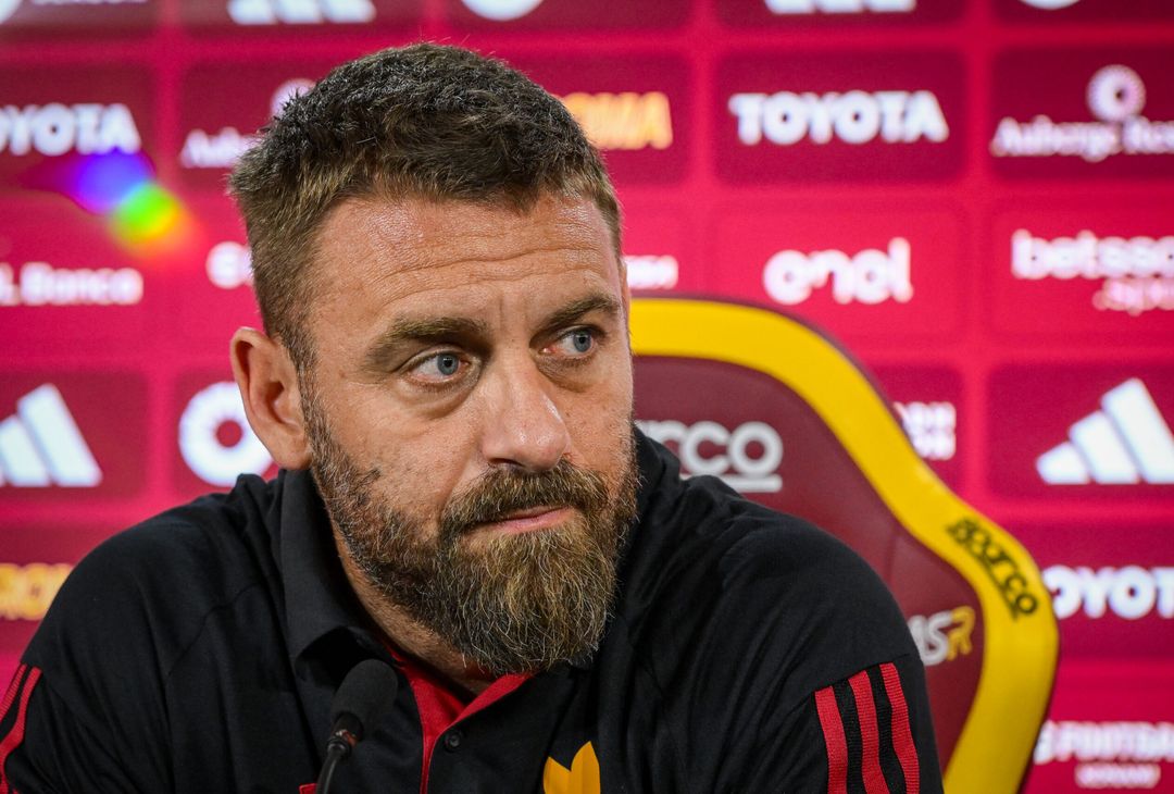 Roma, la conferenza stampa di De Rossi alla vigilia dell’Empoli – FOTO GALLERY - immagine 9