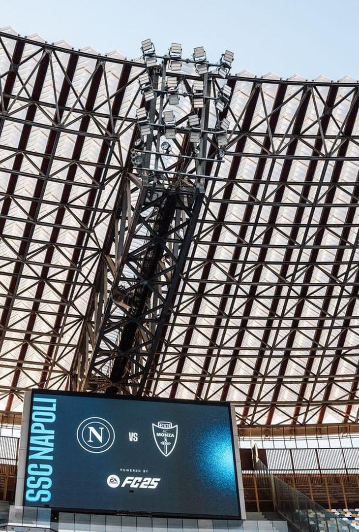 GALLERY Napoli-Monza, Stadio Maradona sugli attenti: “Pronti a scaldare l’arena!” - immagine 4