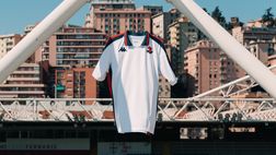 Genoa, ecco la seconda maglia: torna il “Gallinaccio” dopo oltre 40 anni
