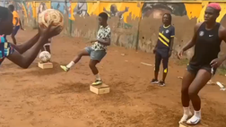 Il bel gesto di Oshoala, torna in Nigeria per allenarsi con il suo primo club