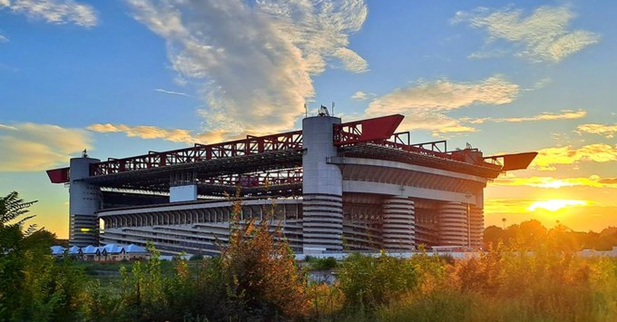 San Siro, la storia del gigante che respira Milano da quasi un secolo ...