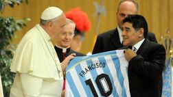 Infantino omaggia Papa Francesco: “Il calcio era per lui una forza di speranza e unità”