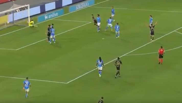 Gli highlights di Napoli-Genoa