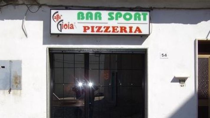 Al Bar dello Sport, offesa libera - immagine 1